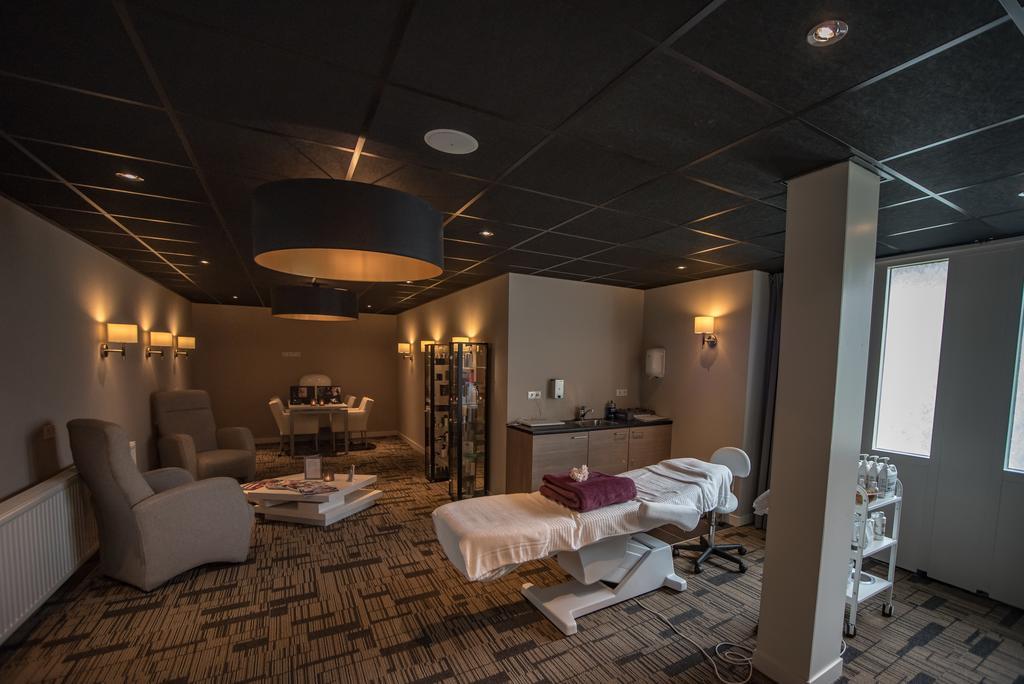 Hotel Het Raedthuys Sint-Maartensdijk Esterno foto