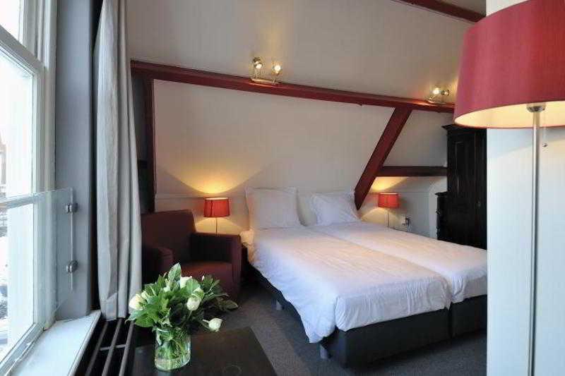 Hotel Het Raedthuys Sint-Maartensdijk Esterno foto